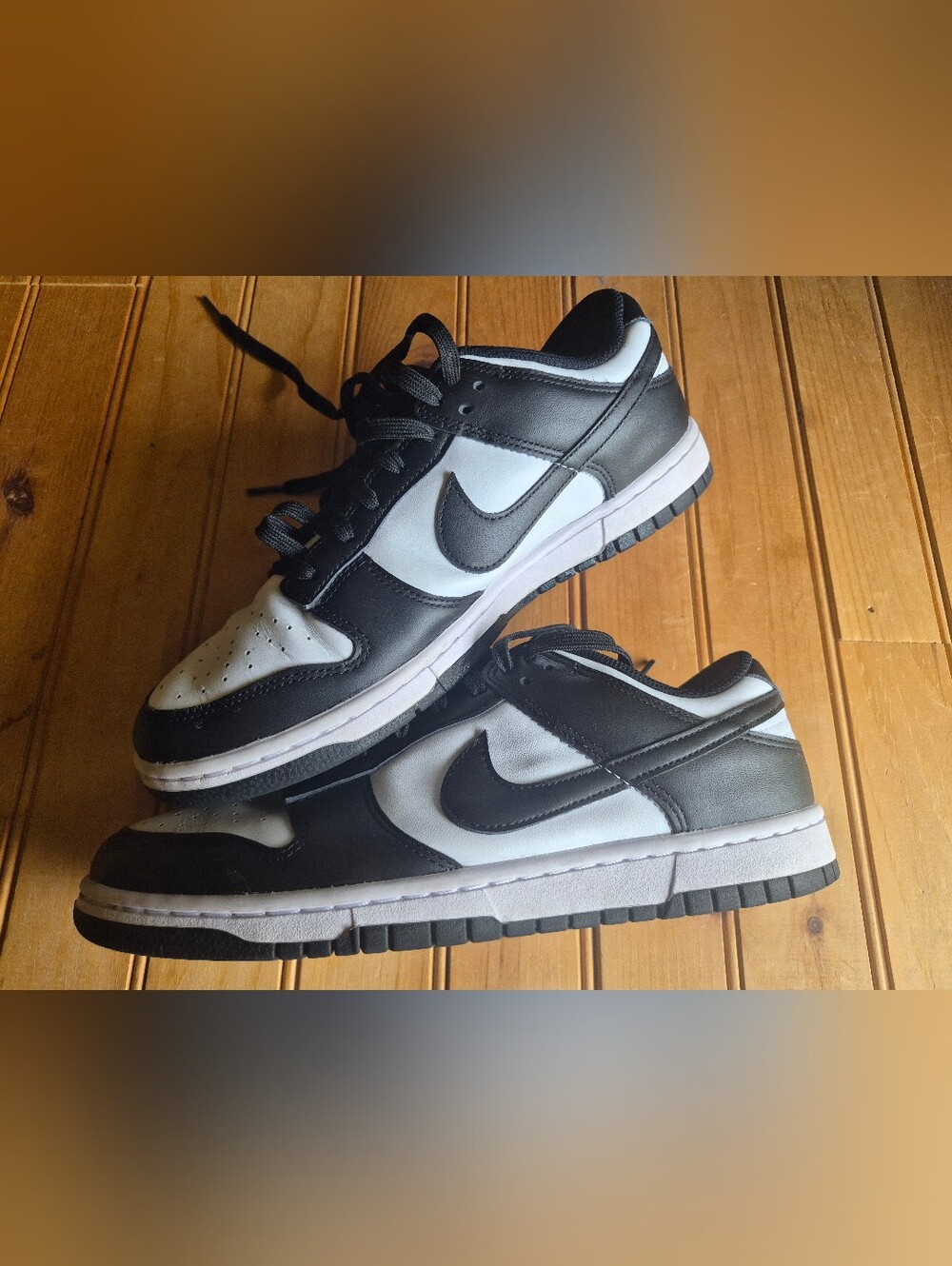 Nike Dunk Low "Panda" Sneakers